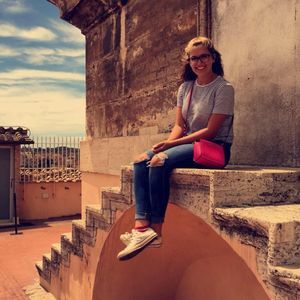 Meet your Posher, Victoria